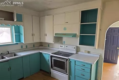 119 E Cedar St, Walsenburg, CO 81089 photo 35