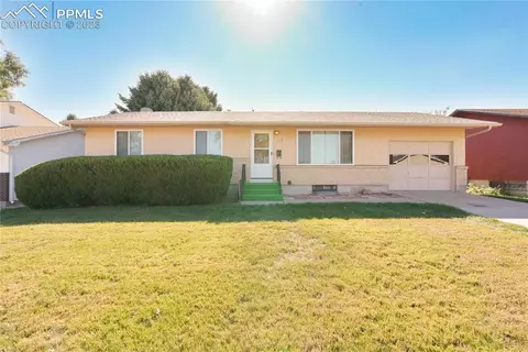 3732 Elmwood Cir, Pueblo, CO 81005