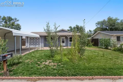 321 Rosewood Dr, Fountain, CO 80817