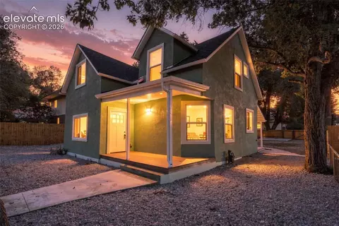 2402 W Uintah St, Colorado Springs, CO 80904
