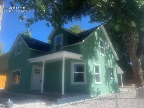 2402 W Uintah St, Colorado Springs, CO 80904