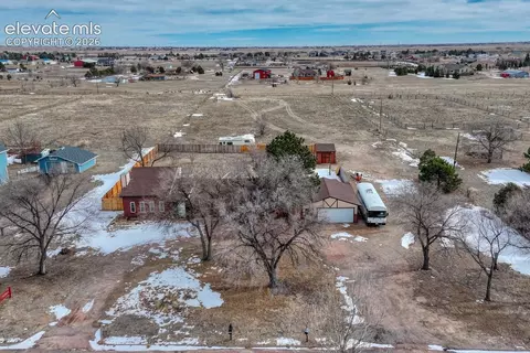 7815 Maverick Rd, Colorado Springs, CO 80908