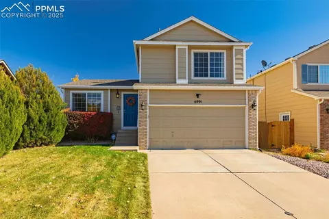 6991 Cabriolet Dr, Colorado Springs, CO 80923