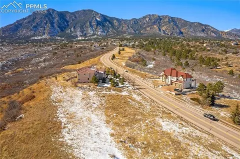 4775 Broadmoor Bluffs Dr, Colorado Springs, CO 80906