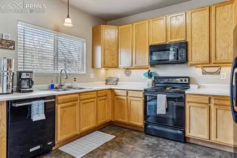 7584 Coffee Rd, Peyton, CO 80831 photo 12