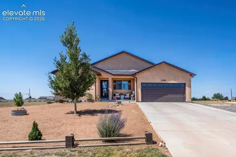 1005 N Kirkwood Dr, Pueblo, CO 81007