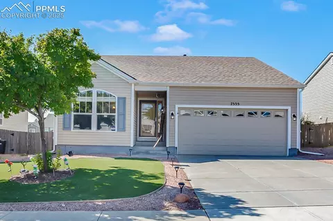 7555 Dobbs Dr, Fountain, CO 80817