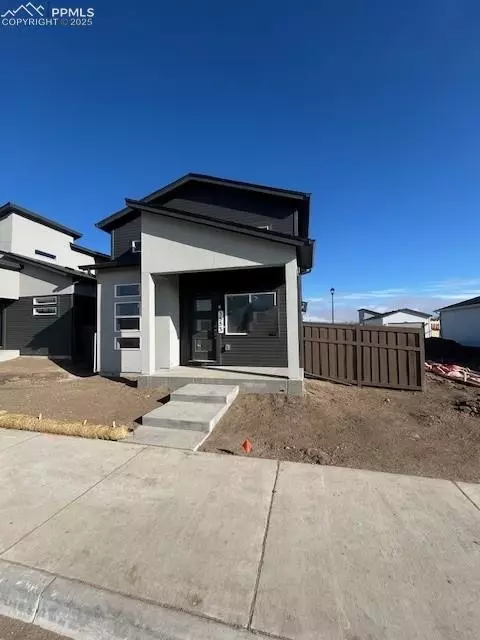 3553 Greenways Main Blvd, Colorado Springs, CO 80922