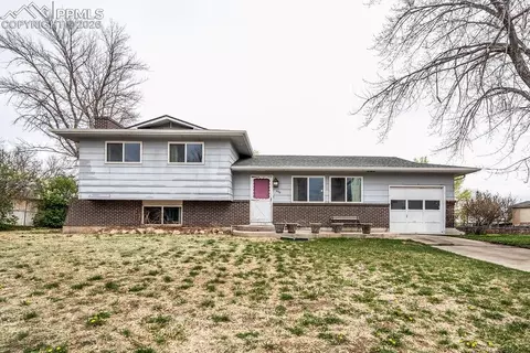 495 Harvard St, Colorado Springs, CO 80911