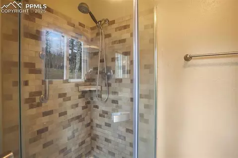 555 Elfin Glen Dr, Divide, CO 80814 photo 31
