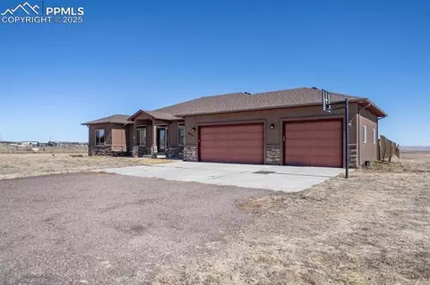 10935 Mckissick Rd, Peyton, CO 80831 photo 3
