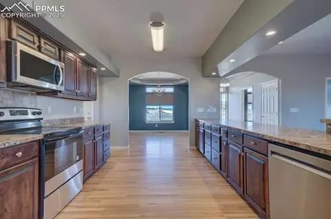 10935 Mckissick Rd, Peyton, CO 80831 photo 17