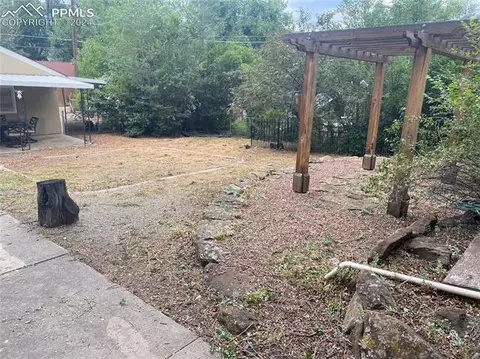 1611 W Boulder St, Colorado Springs, CO 80904