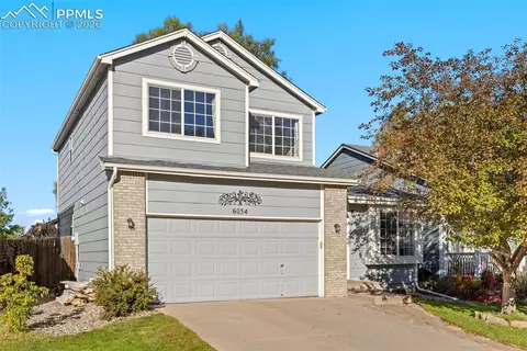 6034 Santana Dr, Colorado Springs, CO 80923