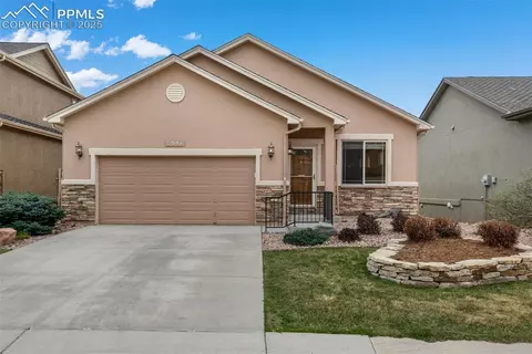5517 Majestic Dr, Colorado Springs, CO 80919