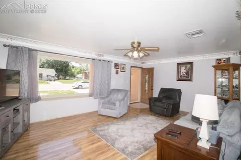 529 E 4th St, Florence, CO 81226 photo 4