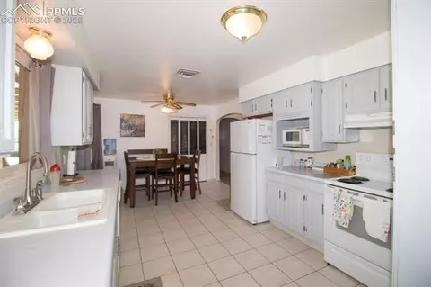 529 E 4th St, Florence, CO 81226 photo 12