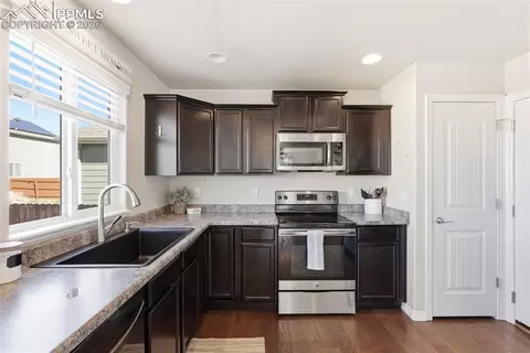 Kitchen - 9486 Beryl Dr, Peyton, CO 80831 photo 3 of 5