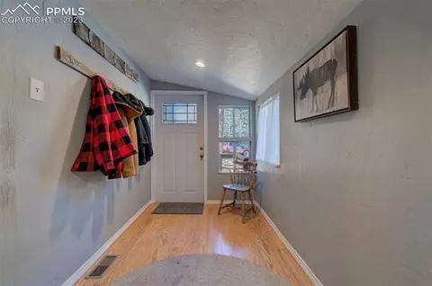 721 N Walnut St, Woodland Park, CO 80863