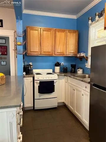 308 E 10th St, La Junta, CO 81050 photo 12