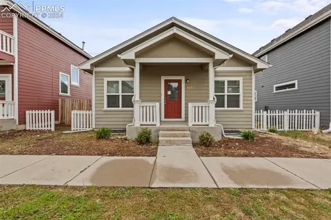 1434 Flycatcher Ln, Colorado Springs, CO 80916
