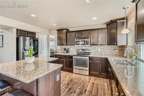10824 Klondike Dr, Peyton, CO 80831 photo 9