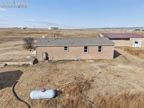 21150 Sampson Rd, Peyton, CO 80831 photo 3