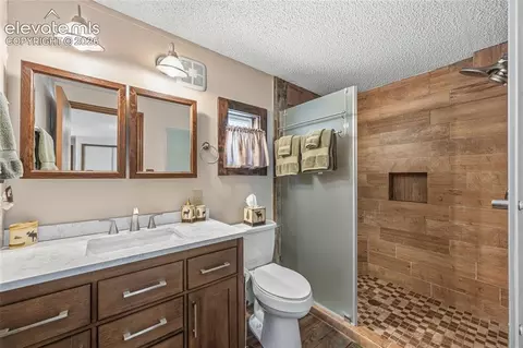 Bath - 75 Sixth St, Como, CO 80432 photo 1 of 4