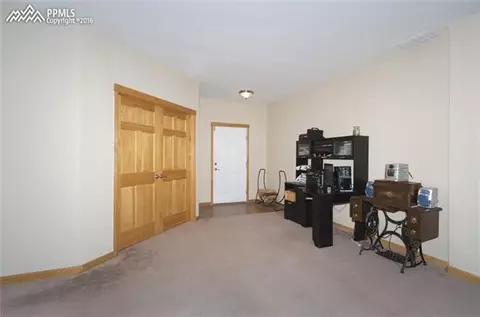 16985 Lovaca Dr, Peyton, CO 80831 photo 17