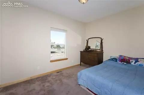16985 Lovaca Dr, Peyton, CO 80831 photo 4