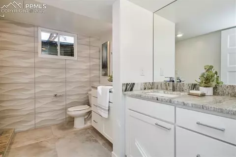 7996 E Lehigh Ave, Denver, CO 80237 photo 17
