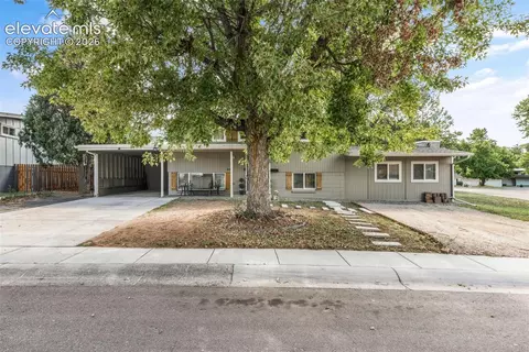 239 Elmwood Dr, Colorado Springs, CO 80907