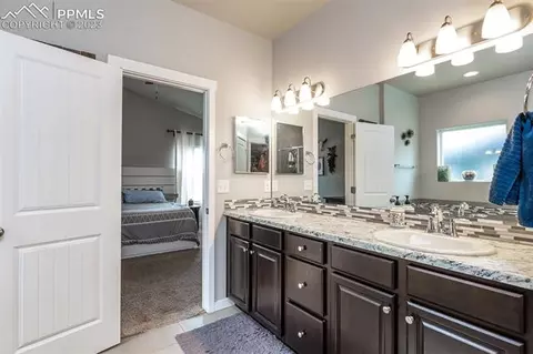 10271 Moorcroft Dr, Peyton, CO 80831 photo 14
