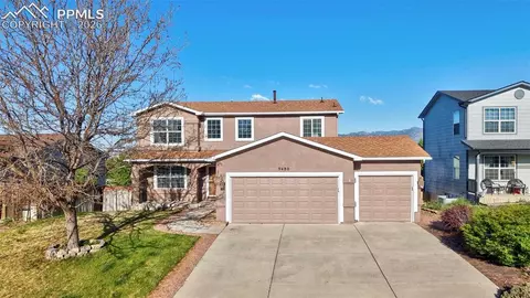 9480 Summit Mesa Dr, Fountain, CO 80817
