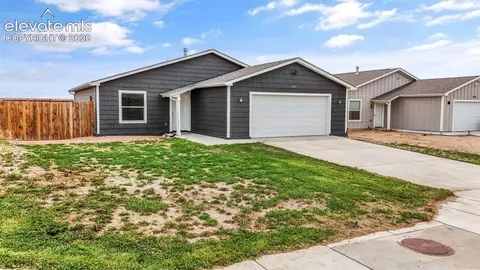 1347 Rivers Run Ave, Pueblo, CO 81001