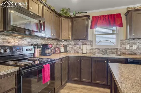 34220 Sanborn Rd, Yoder, CO 80864 photo 4