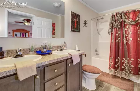 34220 Sanborn Rd, Yoder, CO 80864 photo 9