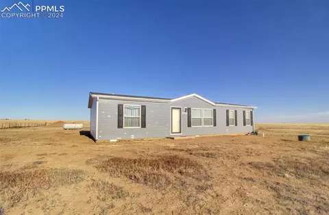 34220 Sanborn Rd, Yoder, CO 80864