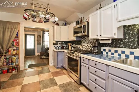 219 E 4th St, Florence, CO 81226 photo 14