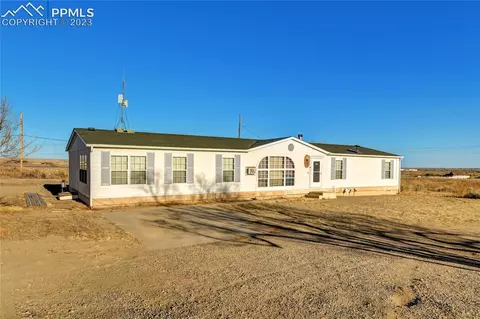 1904 Fearnow Ave, Pueblo, CO 81001