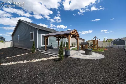 Exterior - 10144 Bluffstone Ct, Peyton, CO 80831 photo 2 of 6