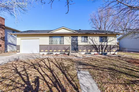 4334 E San Miguel St, Colorado Springs, CO 80915