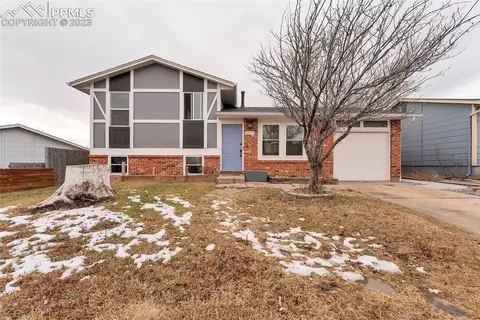 6873 Noble St, Colorado Springs, CO 80915