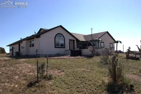 1318 T St, Penrose, CO 81240