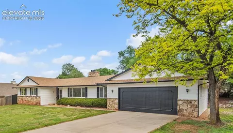 483 Crystal Hills Blvd, Manitou Springs, CO 80829