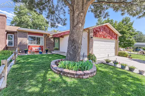 6277 Gunshot Pass Dr, Colorado Springs, CO 80917