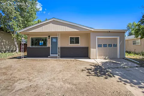 1704 Newcastle St, Colorado Springs, CO 80907