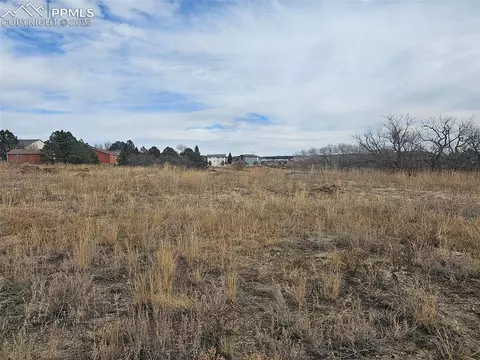 704 N Washington St, Monument, CO 80132