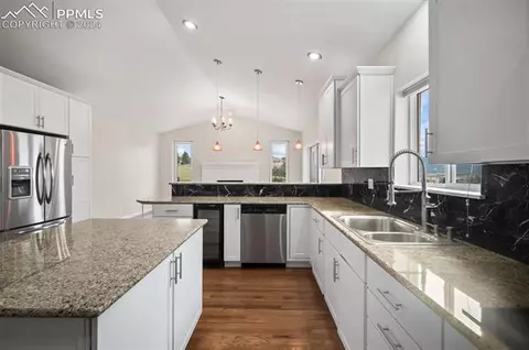 885 Bowstring Rd, Monument, CO 80132 photo 11