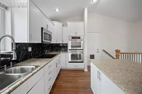 885 Bowstring Rd, Monument, CO 80132 photo 10